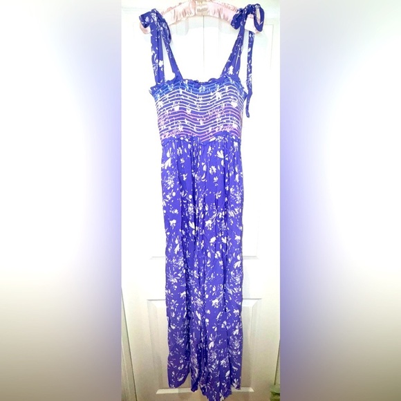 Free People smocked my world jumpsuit w tie straps. Size XS VGUC - Picture 14 of 16